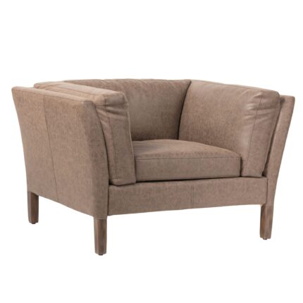 Sillón Mei tapizado en eco cuero café con estructura de madera