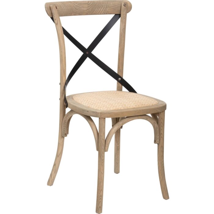 Silla Crossback con respaldo metálico negro y asiento de ratán